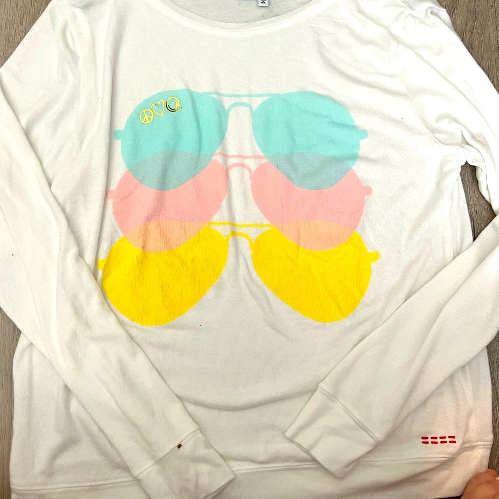 Peace Love World | Long Sleeve Tee Shirt | White | M/L
